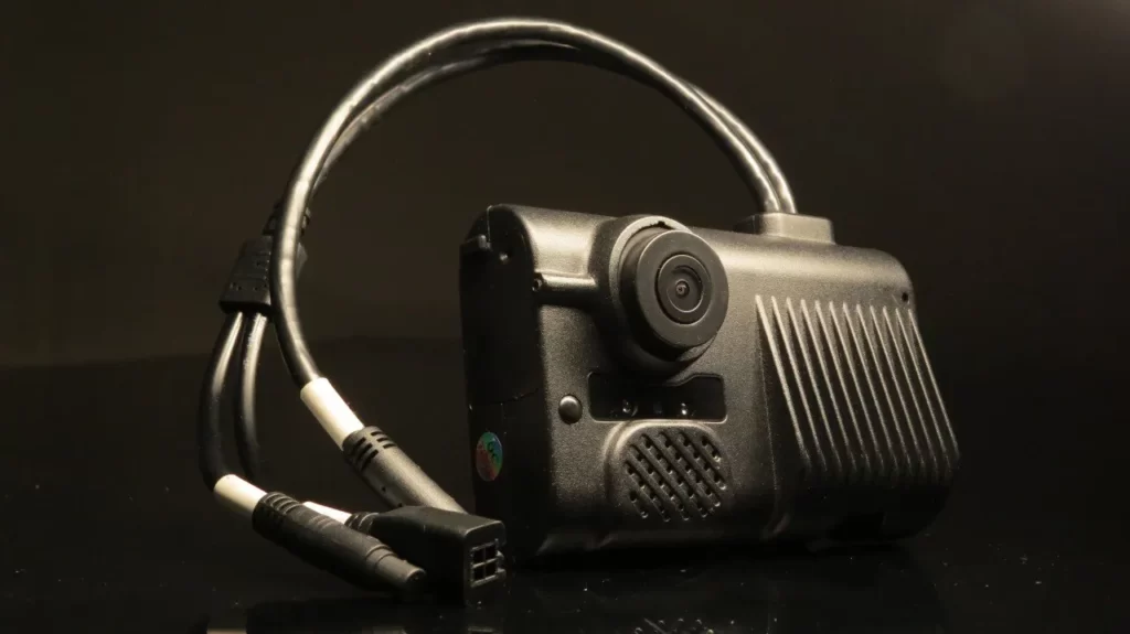 سامانه نظارت و مدیریت ناوگان حمل و نقل با هوش مصنوعی